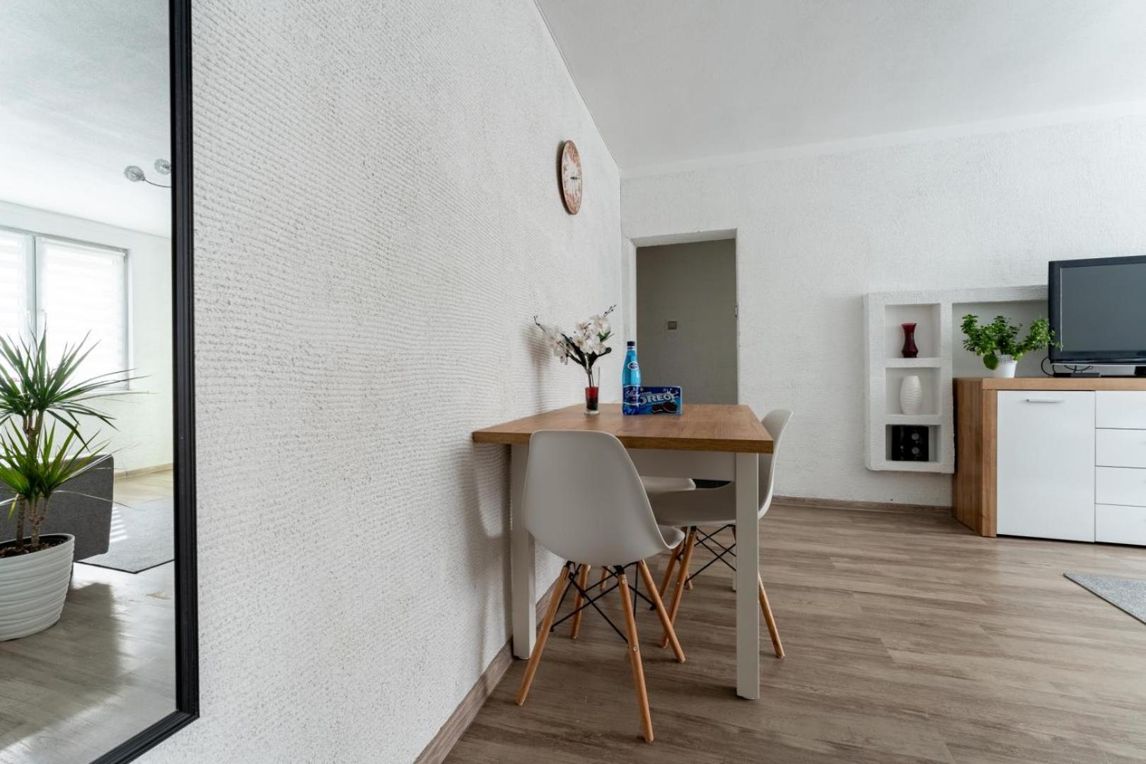 Apartament Gold - 2 Osobne Sypialnie Z Balkonem - Spaceapart เยเลเนียกูรา ภายนอก รูปภาพ